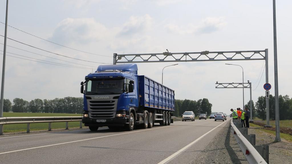 Штрафы водителям грузовых авто за неправильное пересечение пунктов весогабаритного контроля